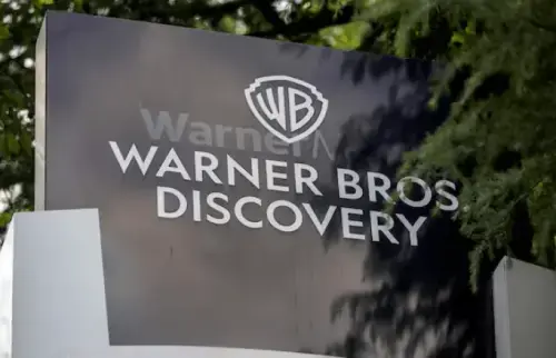Warner Bros Discovery posts bigger-than-expected loss ahead of potential sale or split Warner Bros Discovery posts bigger-than-expected loss ahead of potential sale or split
