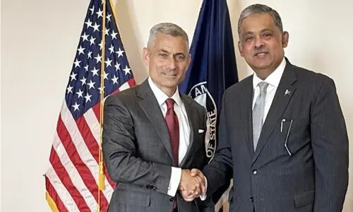 Pakistan, US reaffirm commitment to strengthen &lsquo;economically entrenched strategic partnership&rsquo;