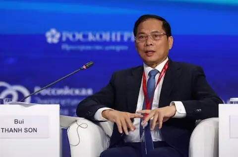 Vietnam eyes tariff deal soon, as US seeks to cut huge trade deficit Vietnam eyes tariff deal soon, as US seeks to cut huge trade deficit