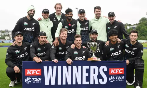 Duffy takes four as New Zealand crush West Indies to seal T20 series Duffy takes four as New Zealand crush West Indies to seal T20 series