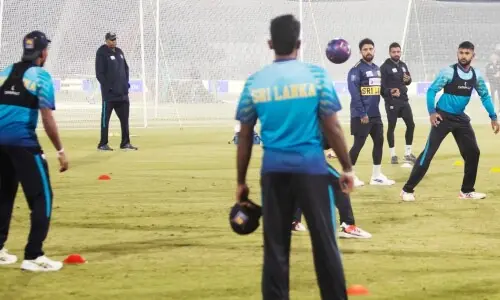 Pakistan deploys army to protect Sri Lankan cricket team