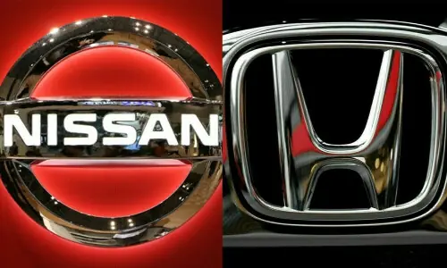 Nissan considering car development with Honda in US