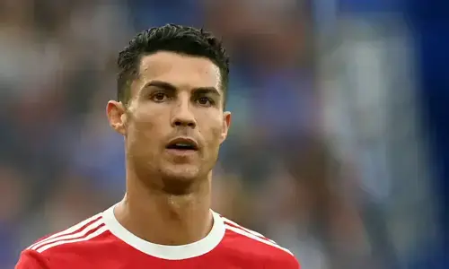 رونالڈو کو آئرلینڈ کے خلاف ریڈ کارڈ ملنا سخت فیصلہ تھا ، پرتگال کے مینجر کا موقف