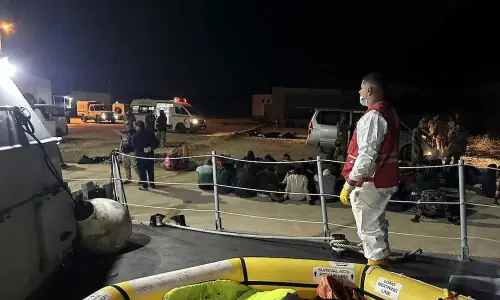 At least four dead as two migrant boats capsize off Libya&rsquo;s coast, Red Crescent says
