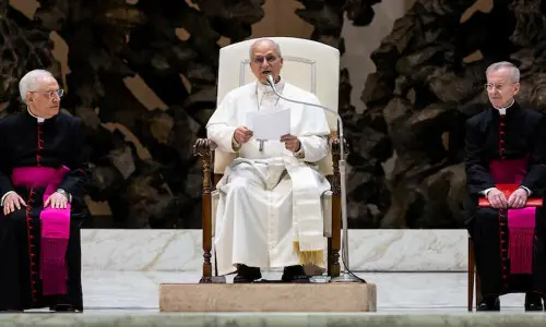 Pope urges leaders not to leave poor behind