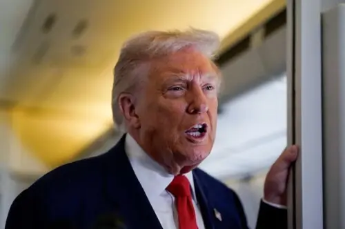 Trump says US may open talks with Venezuela&rsquo;s Maduro