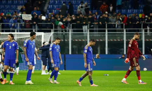 Italy fans brace for more World Cup playoff drama