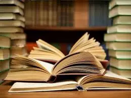 Kamran&rsquo;s collection of poetry &lsquo;Han Koi Hay&rsquo; launched