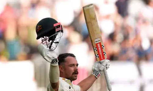 ‘The moment was right’: Head floors England with match-winning hundred ‘The moment was right’: Head floors England with match-winning hundred