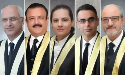 ججز ٹرانسفر کیس: اسلام آباد ہائیکورٹ کے 5 ججز کی درخواست خارج