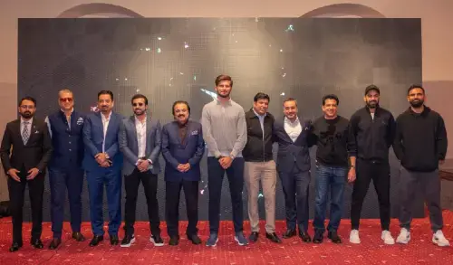 Lahore Qalandars, Peshawar Zalmi renew 10-year PSL contracts with PCB Lahore Qalandars, Peshawar Zalmi renew 10-year PSL contracts with PCB