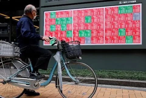 Asian stocks edge higher as US rate cut hopes rise Asian stocks edge higher as US rate cut hopes rise