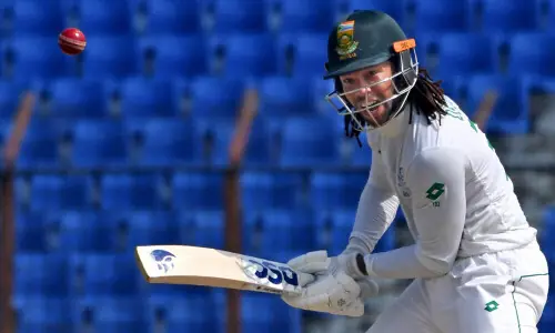 South Africa eye sweep as India start mammoth chase poorly South Africa eye sweep as India start mammoth chase poorly