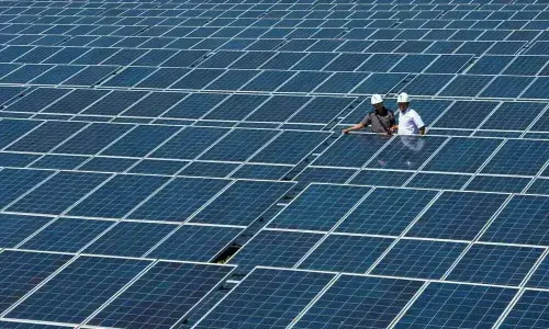 Oman, Botswana sign agreement to develop 3 GW of renewable energy projects