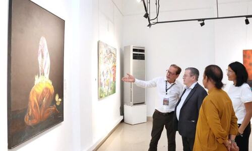 French Ambassador visits ACP