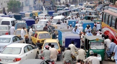 Movement of heavy traffic on Jinnah Avenue banned