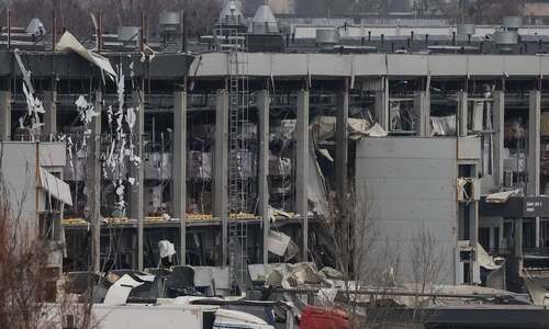 Russian barrage on Kyiv kills seven, disrupts energy supplies