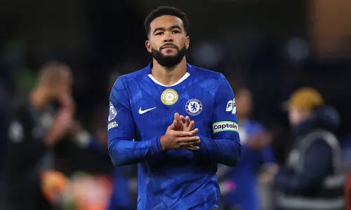 James says 10-man Chelsea could have won against Arsenal