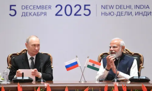 Putin, Modi agree to expand and widen India-Russia trade, strengthen friendship Putin, Modi agree to expand and widen India-Russia trade, strengthen friendship