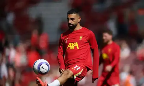 محمد صلاح لیورپول کی کشیدگی پسِ پشت چھوڑ کر افریقا کپ میں مصر کی نمائندگی کریں گے