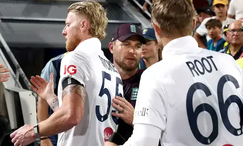England must change mindset to salvage Ashes, says Johnson England must change mindset to salvage Ashes, says Johnson