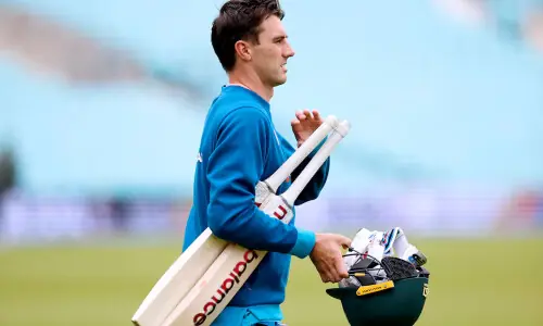 Usman Khawaja overlooked as Australia captain Cummins, Lyon return for third Ashes Test Usman Khawaja overlooked as Australia captain Cummins, Lyon return for third Ashes Test