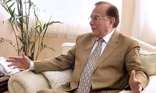 Ex-Punjab CM Mian Manzoor Wattoo passes away