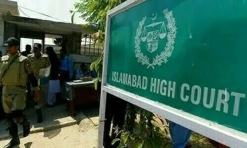 Raid sans arrest warrants: IHC slaps fines on Islamabad police personnel