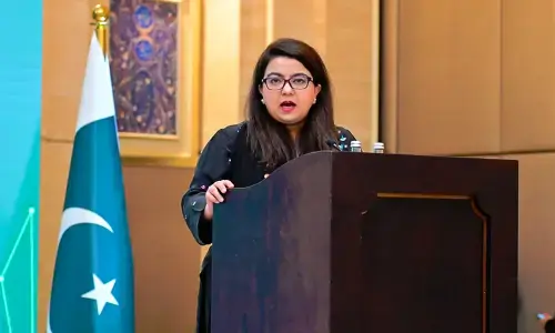 وزارت آئی ٹی کا آئندہ سال بڑے شہروں میں فائیو جی سروس متعارف کرانے کا اعلان
