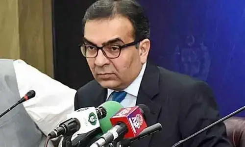 توقع ہے پی آئی اے کو نئے مالکان اپریل سے چلائیں گے، مشیر نجکاری