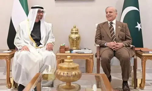 Pakistan, UAE agree to boost trade and economic ties