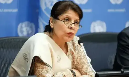 سابق گورنر اسٹیٹ بینک ڈاکٹر شمشاد اختر کے انتقال پر قوم سوگوار