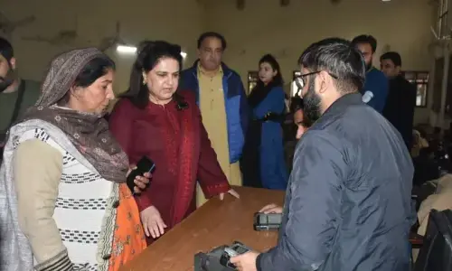 Chairperson BISP Senator Rubina Khalid visits central zonal office in Lahore