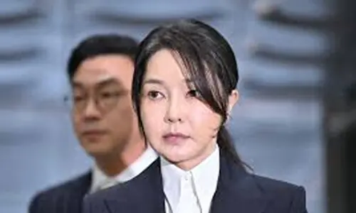 South Korea&rsquo;s ex-first lady accused of taking over USD200,000 in bribes