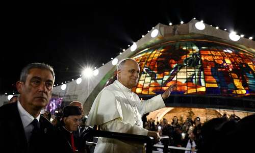 Pope Leo urges faith leaders to unite for peace