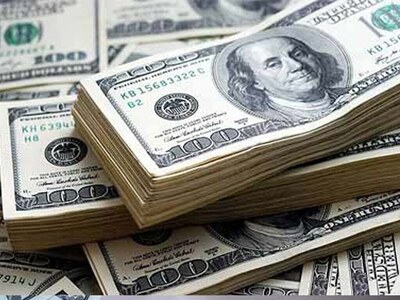 Kerb buying and selling rate of US dollar