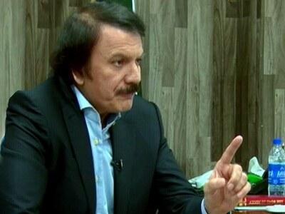 Govt to set up single-window desks for SMEs: Haroon