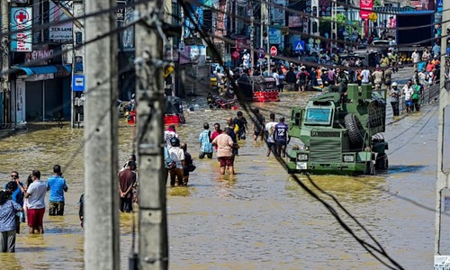 Sri Lanka counts cyclone cost as toll hits 465