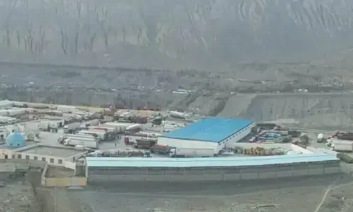 Sost Dry Port: BMP slams FBR for allowing tax-free imports of Chinese goods for G-B