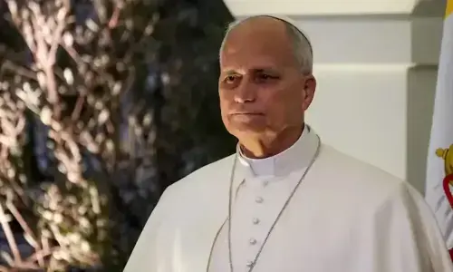 Pope Leo calls for Venezuela to remain an independent country