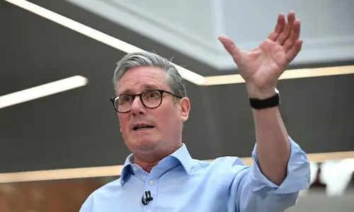 UK&rsquo;s embattled Starmer vows to see out five-year term
