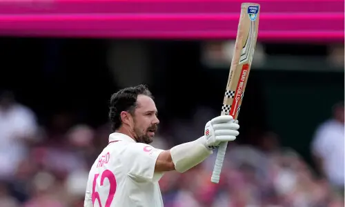 Head, Smith centuries put Australia on front foot in fifth Ashes Test Head, Smith centuries put Australia on front foot in fifth Ashes Test