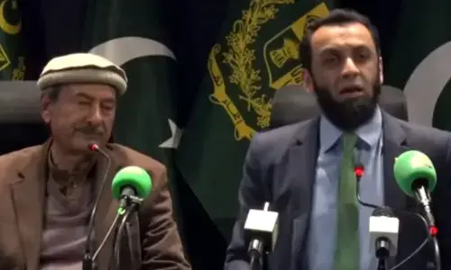 پی ٹی آئی حکومت کے ساتھ مذاکرات میں سنجیدہ نہیں ، وزیر اطلاعات کا الزام