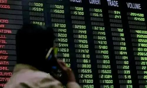 PSX tumbles over 2,000 points amid selling pressure