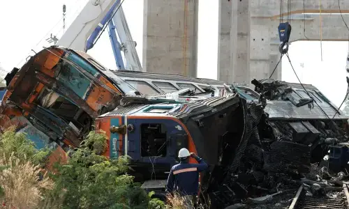 Another crane collapses in Thailand killing 2 people, police say Another crane collapses in Thailand killing 2 people, police say
