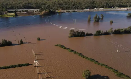 Flash flooding eases in Australia&rsquo;s largest city Sydney