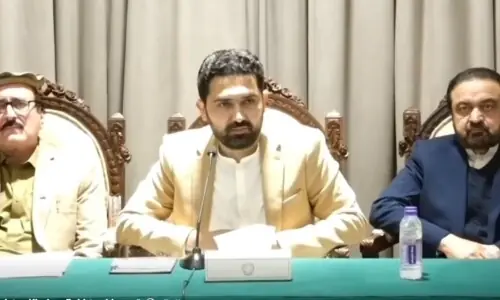 High-level Kurram, Bajaur Jirga members pledge support to CM Afridi for peace High-level Kurram, Bajaur Jirga members pledge support to CM Afridi for peace