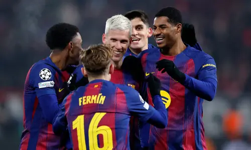Lopez double fires Barcelona to 4-2 comeback win at Slavia Prague