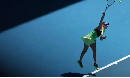 Anisimova grinds down Siniakova in &lsquo;crazy&rsquo; Australian Open clash