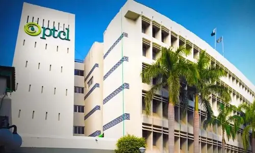 Pakistan seeks prompt settlement of issues relating to privatisation, operations of PTCL by UAE